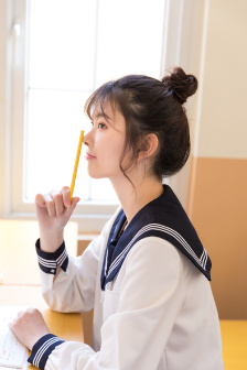 伊人久久大香线蕉综合爱